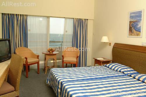 Miramare Beach Hotel 11